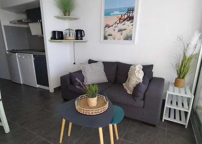 Mapalou Balcony Ocean View Cozy Downtown Parking Apartment